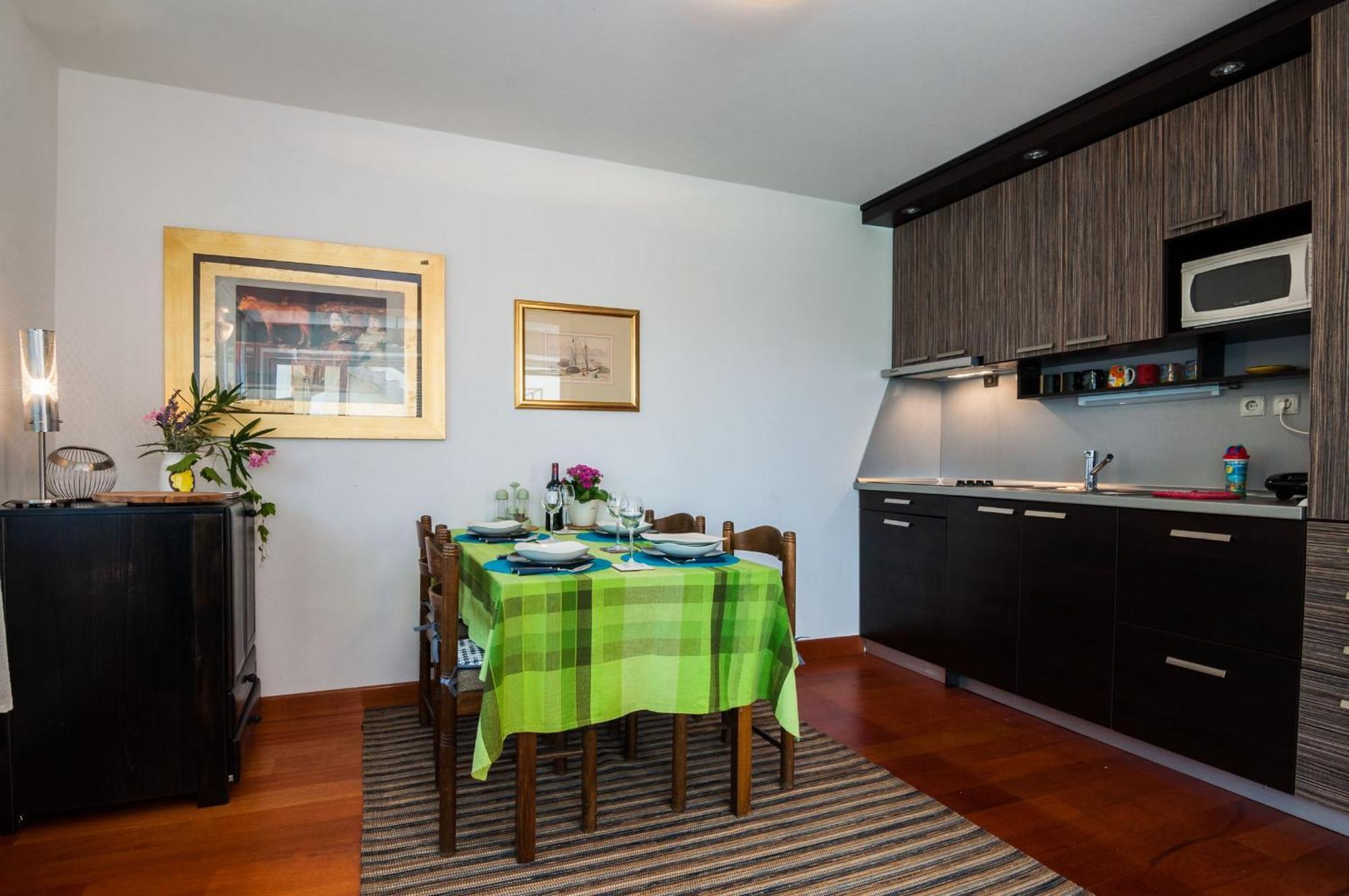 Lara&Dan Apartments ザダル 部屋 写真