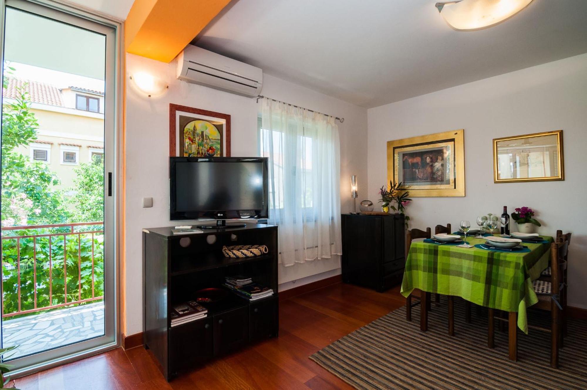 Lara&Dan Apartments ザダル 部屋 写真
